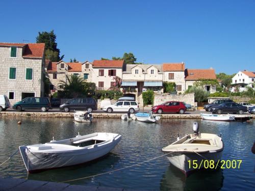 Vrboska